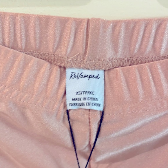 ReVamped high waisted biker shorts, pink, size XS - Picture 3 of 4